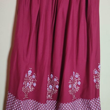 Svārki, L=101 cm, W=108 cm