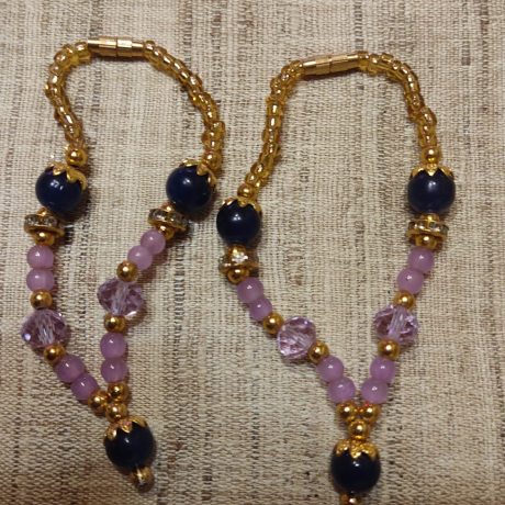 2 necklaces (9 cm)